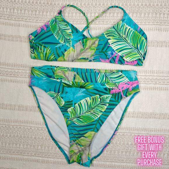 Sand Castle Tropical Leaf Bikini Set Size M NEW 2-Piece Swimsuit - Picture 1 of 6